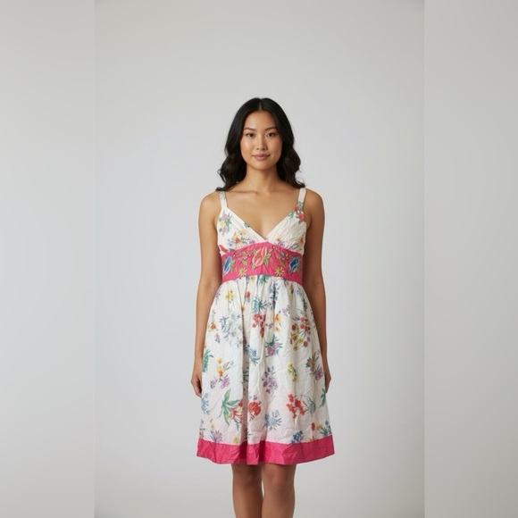 Johnny Was 100% Silk Floral Dress Women's Size Small - Picture 15 of 15